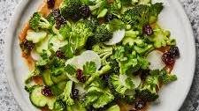 Broccoli Salad With Peanut Dressing