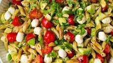 Caprese Pasta Salad (with Avocado!)