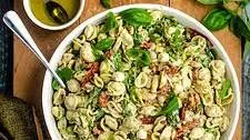 Creamy Pesto Pasta Salad