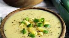 Creamy Vegan Potato Leek Soup