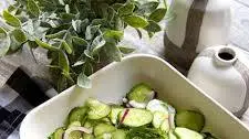 Fresh & Easy Cucumber Salad