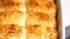 Garlic, Herb, and Cheese Bread Rolls
