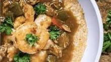 Gullah Shrimp & Grits Wit’ Crab Gravy
