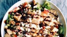 quinoa, broccoli & apple salad with feta & tofu