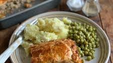 Sausage and Onion Puff Pastry Pie
