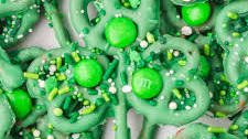 Shamrock Pretzels
