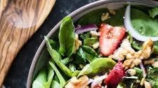 Spinach, Basil, and Strawberry Summer Salad