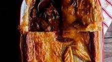 Steak and mushroom pot pie