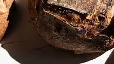Sun-Dried Tomato & Kalamata Olive Sourdough