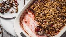 Cardamom Spiced Pear and Cranberry Crisp Recipe