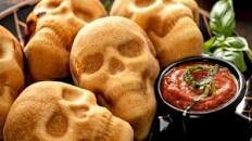 Cheesy Halloween Pizza Skulls