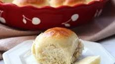 Classic Dinner Rolls
