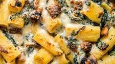 Creamy Mushroom Pasta Bake