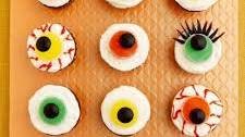 Eerie Eyeball Cupcakes