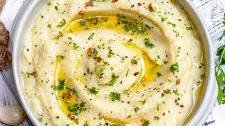 Garlic Butter Mashed Cauliflower