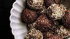 Gingerbread Bliss Balls