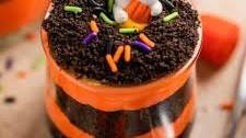 Halloween Oreo Dirt Cake