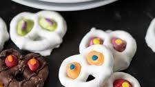 Halloween Pretzels