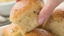 Homemade Garlic Herb Dinner Rolls