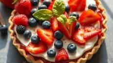 Layered Berry Delight Recipe for Refreshing Salads