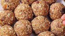 Oats Laddu Recipe | Healthy No Sugar Dry Fruits Oats Ladoo