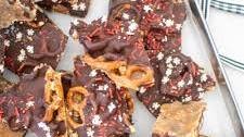 Peanut Butter Pretzel Christmas Crack