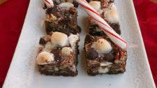 Peppermint Hot Chocolate Bliss Bars