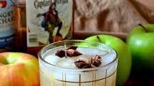 Spiced Rum Apple Cider Cocktail