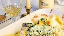 Spinach and Mushroom Shells In White Wine