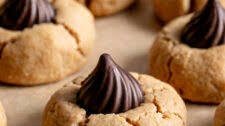 Almond Flour Peanut Butter Blossom Cookies
