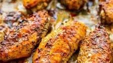 Baked Chicken Wings with Garlic Herb Sauce