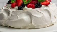 Berry Pavlova