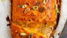 Cheddar-Stuffed Buffalo Chicken Meatloaf
