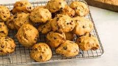 Chewy persimmon and ginger cookies recipe