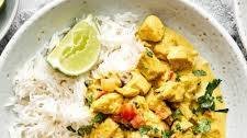 Coconut Curry Chicken (Super Easy!)