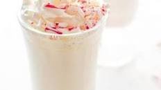 COPYCAT STARBUCKS PEPPERMINT WHITE HOT CHOCOLATE