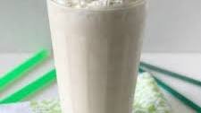 Copycat Starbucks Vanilla Bean Frappuccio