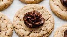 Crumbl Peanut Butter Blossom Cookie