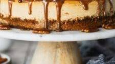 Dreamy Caramel Pecan Cheesecake
