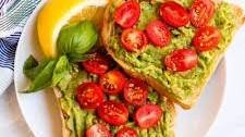 Easy Cherry Tomato Avocado Toast (Ready in 5 Minutes)