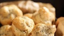 Easy Garlic Parmesan Knots