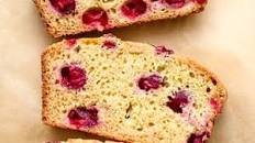 FAVORITE CRANBERRY ORANGE BREAD