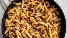 Garlic Chicken Pasta