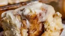 Homemade Cinnamon Rolls (Cinnabon Copycat Recipe)