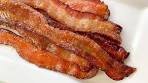 How to Make Maple Bacon in the Oven (3 Ingredients + So ...
