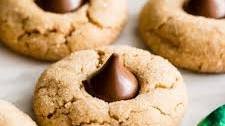 Peanut Butter Blossom Cookies