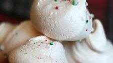 Peppermint Meringues