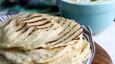 Pita Bread with Tzatziki Sauce