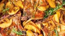 Pork Chops with Apples and Onions