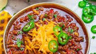 Smoky Chipotle Beef Chili Recipe (video)